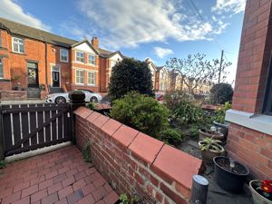 Photo 26- click for photo gallery